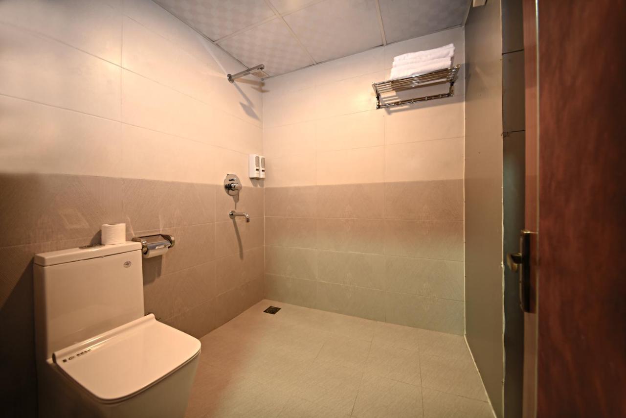 Hotel Simal Kathmandu Ngoại thất bức ảnh
