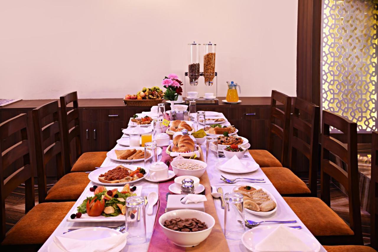 Hotel Simal Kathmandu Ngoại thất bức ảnh